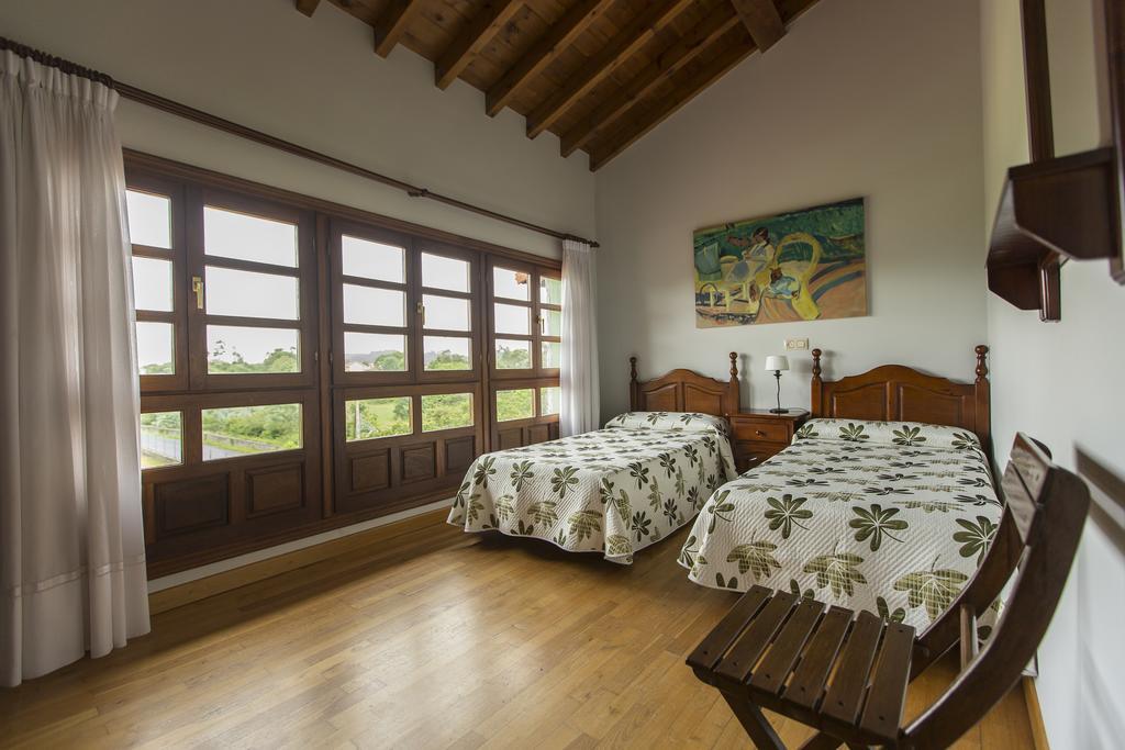 Casas Rurales Playa De Guadamia Llames de Pría Exterior foto